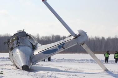 9 апреля 2012, 10:40 Переглядів:   Місце аварії літака ATR-72 під Тюменню